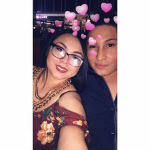 Meet your Posher, Leslie